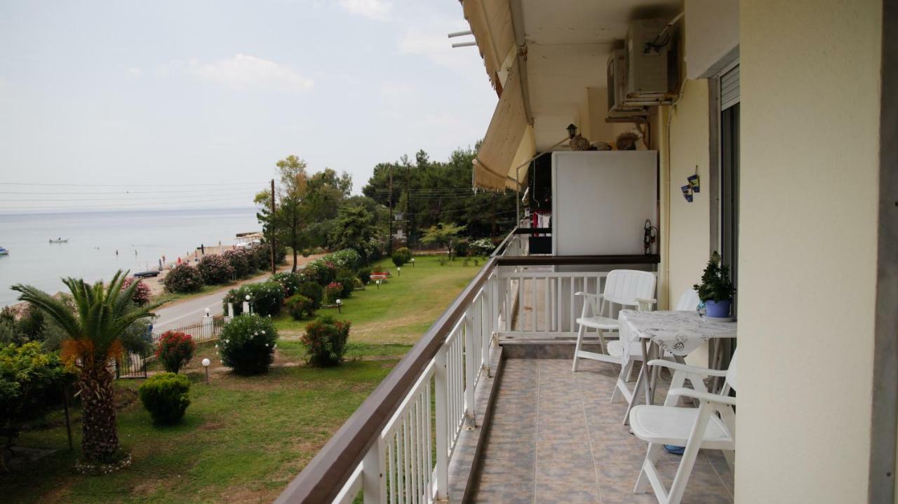 Nanas Apartment Метаморфосі Екстер'єр фото