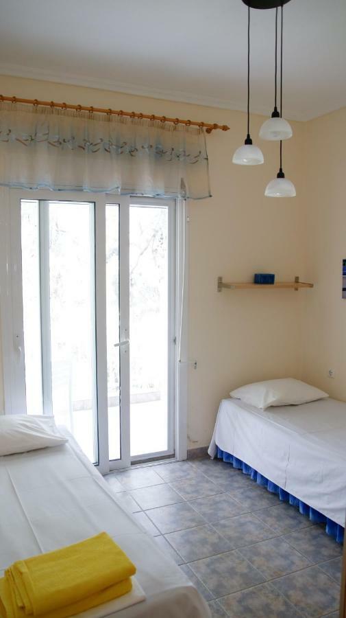 Nanas Apartment Метаморфосі Екстер'єр фото